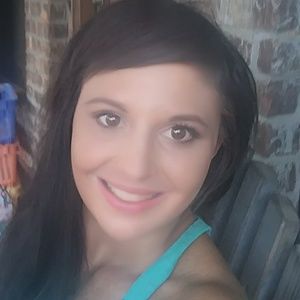 Meet your Posher, Lindy